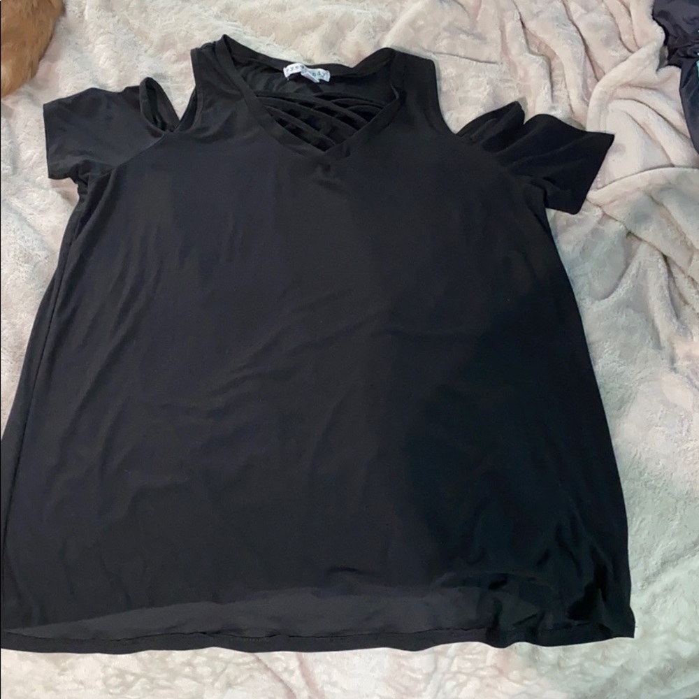 Black cold shoulder shirt